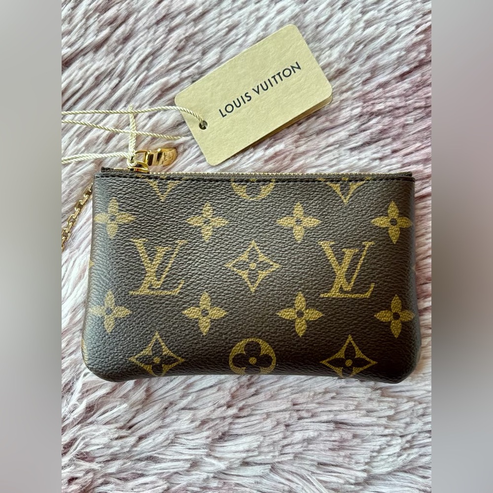 Louis Vuitton Monogram Key Pouch S - Picture 2 of 8